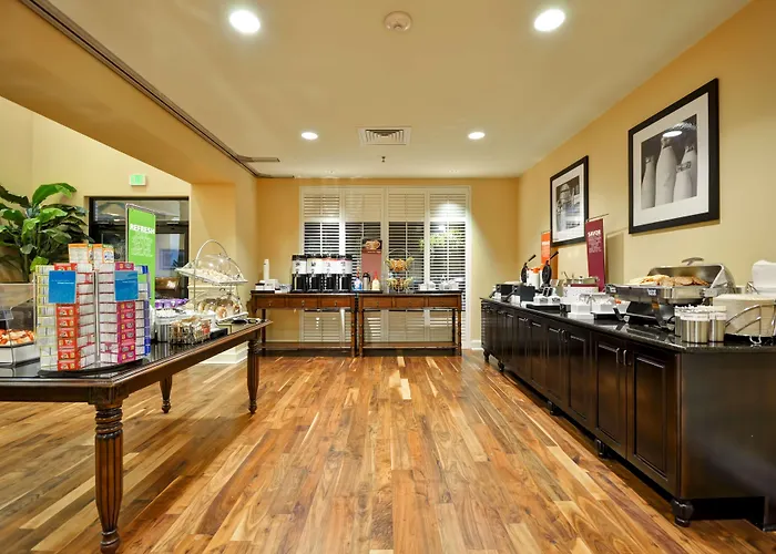 Hotel Hampton & North Charleston-university Boulevard 3*