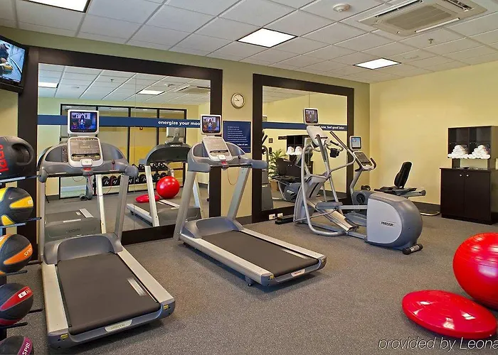 Hotel Hampton & North Charleston-university Boulevard 3*